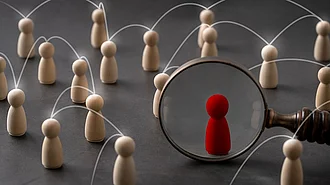Arbeitsvertrag unwirksame Klausel Headhunter Headhunter Provision Kündigung