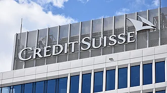 Geschäftsmodell der Schweiz in Gefahr? Auswirkungen der Schweizer Bankenkrise auf Investoren und Unternehmen