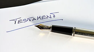 Testament unwirksam, Rudi Assauer, testierunfähig Wer ein Testament schreibt, muss testierfähig sein. Das ist problematisch bei einer Demenzerkrankung.