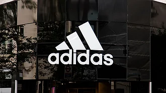 Nike verletzt Markenschutz von Adidas Markenrechtsstreit zwischen Adidas und Nike