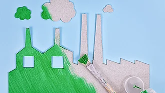 Irreführende Werbung, Unlauterer Wettbewerb, Greenwashing Fabrik mit klimaschädlichen Abgasen wird grün gestrichen
