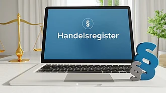 Handelsregistereintrag kann in Versalien gefordert werden